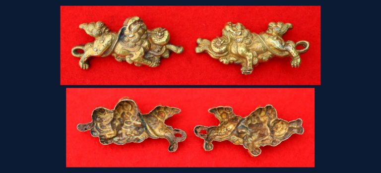 獅子図目貫 無銘（京金具師）